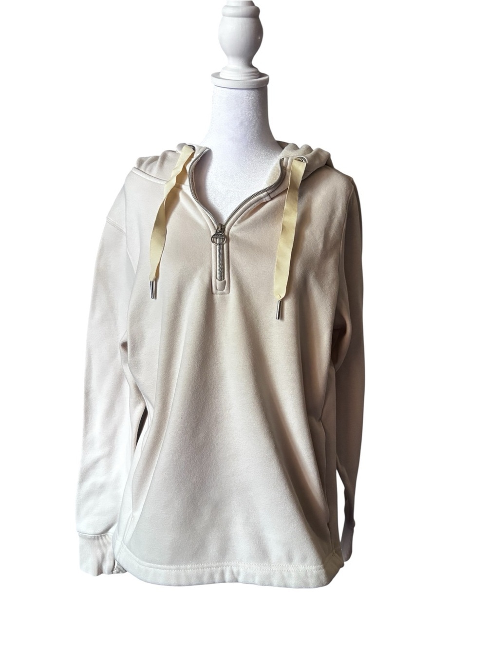 Athleta Cream Half-Zip Hooded Pullover Sweatshirt